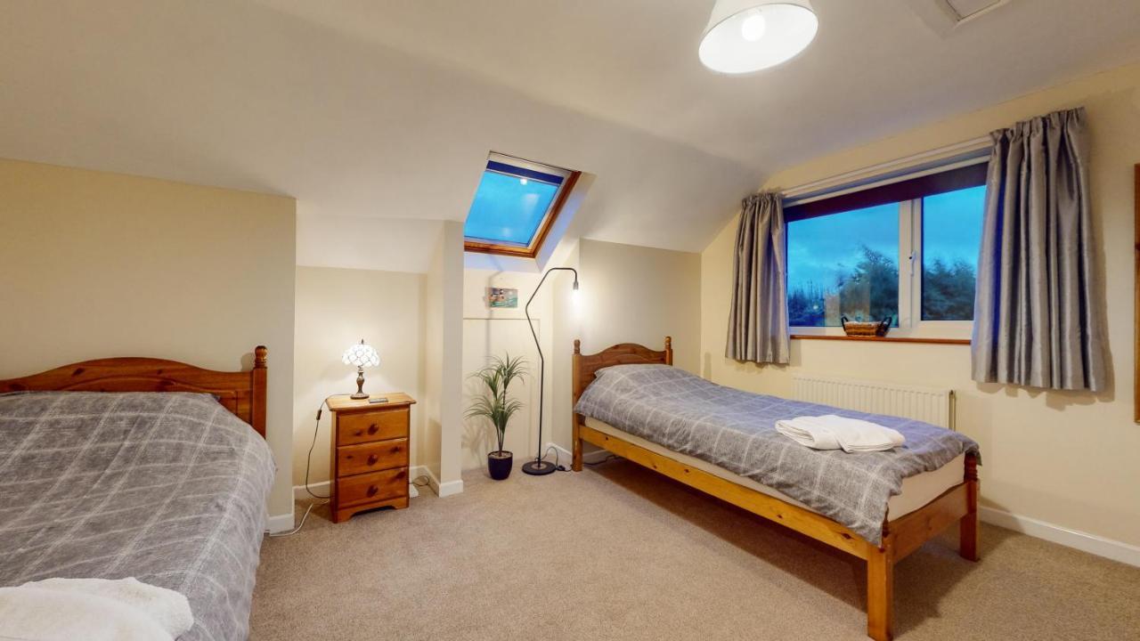 Jaw-Dropping Beach House In Anglesey Benllech Luaran gambar