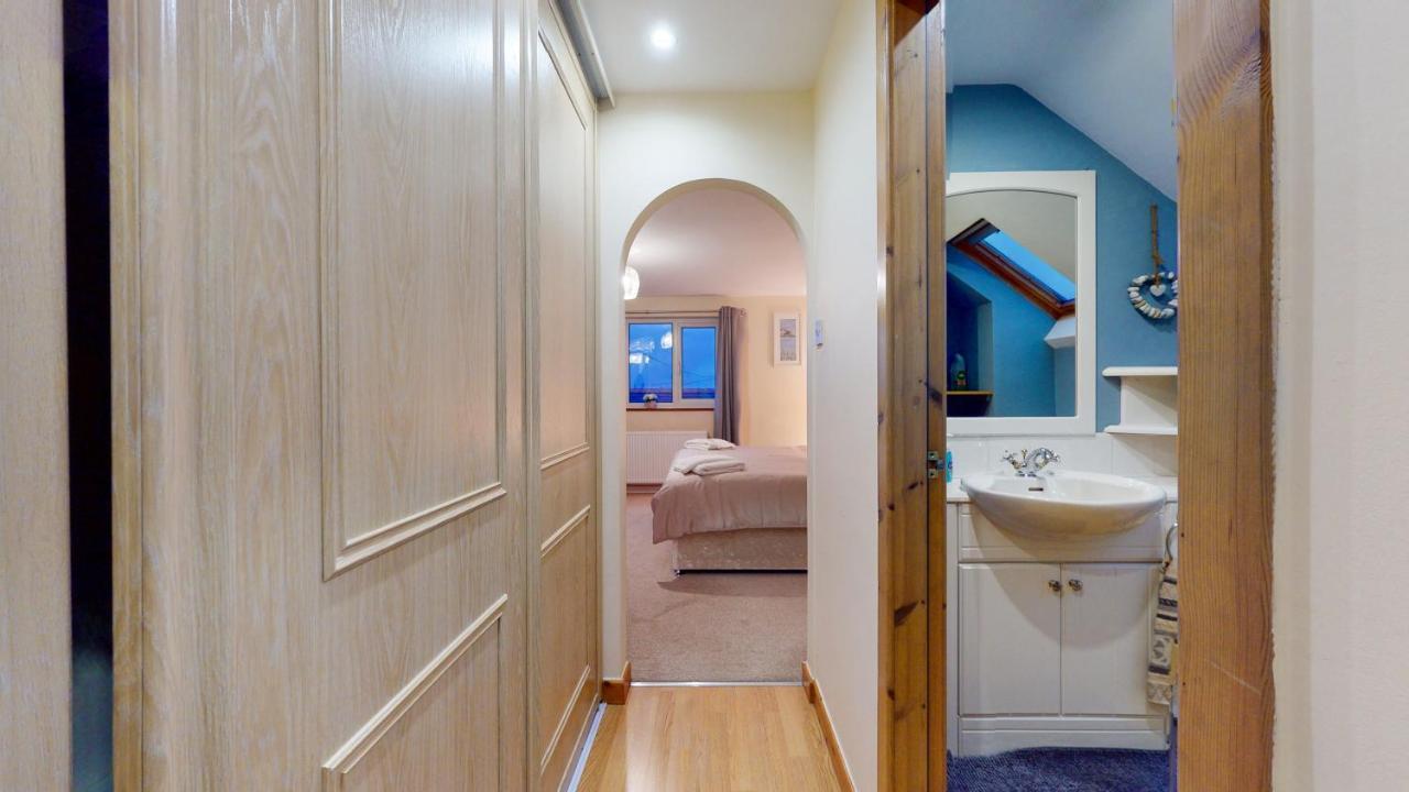 Jaw-Dropping Beach House In Anglesey Benllech Luaran gambar