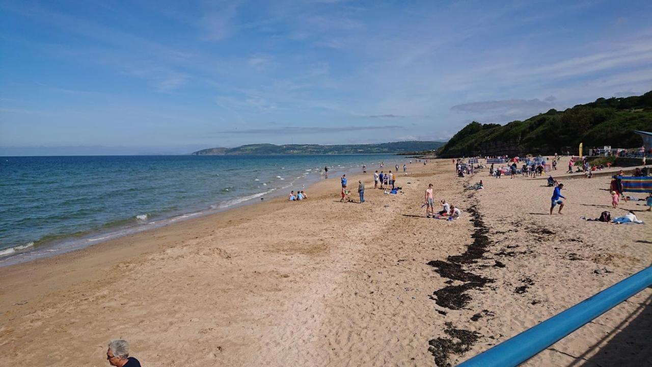 Jaw-Dropping Beach House In Anglesey Benllech Luaran gambar